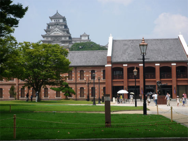姫路市立美術館