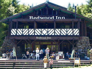 Spa Lodge Redwood Inn bhEbhC̎ʐ^